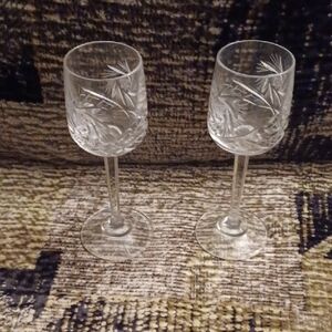 4/$80 Pinwheel Crystal Liqueur Glassware - Set Of 2